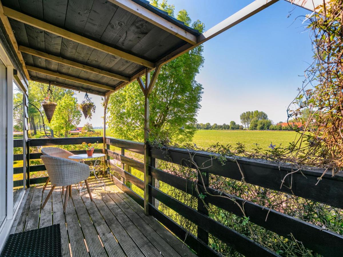 Holiday Home Polderzicht Zuid-Beijerland Buitenkant foto